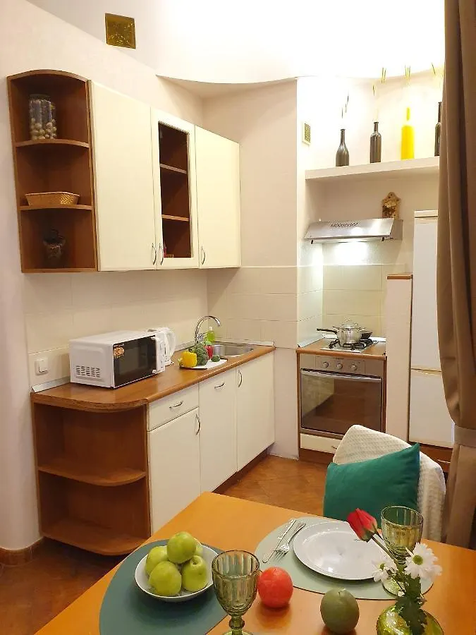 Inn Home Apartments - Pechersk Area Kyiv