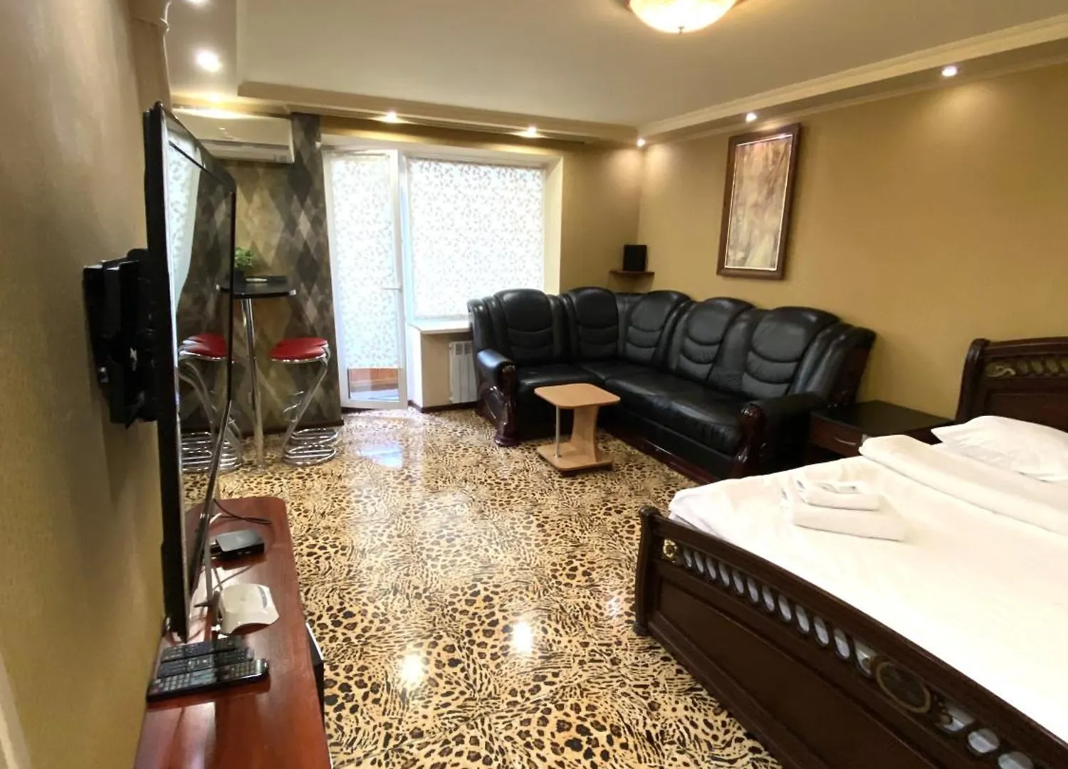 Inn Home Apartments - Pechersk Area Kyiv