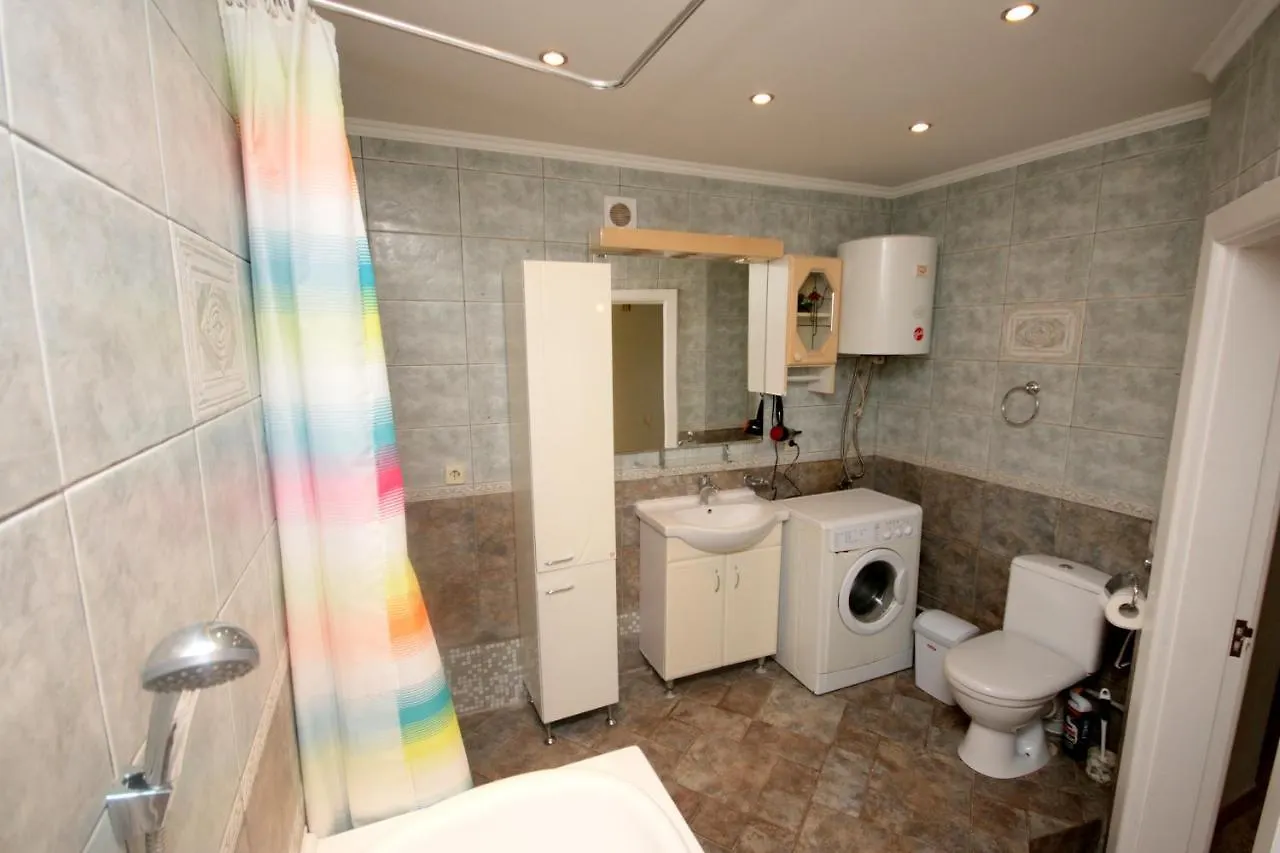 Inn Home Apartments - Pechersk Area Kyiv